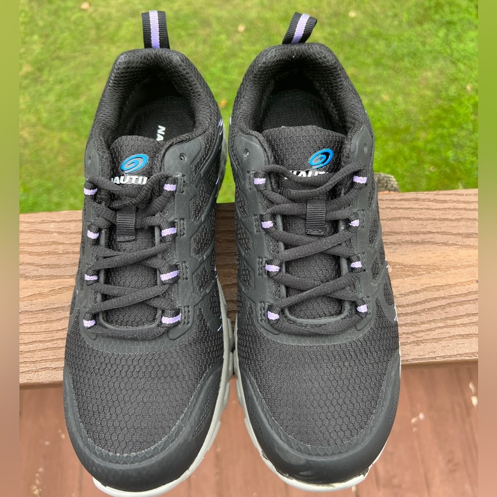 Nautilus Womens Safety Shoes Black Size 8